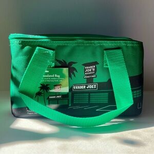 Trader Joe’s Emerald Green Mini Insulated Cooler Tote Bag